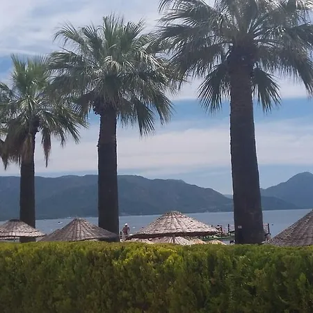 - Private Heaven Μαρμαρίς